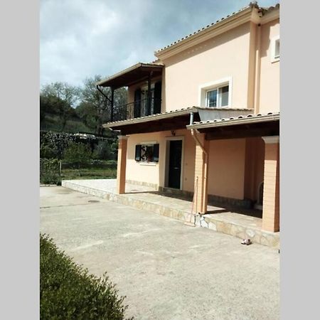 Υπεροχη Διαμονη... Achilleion Exterior photo